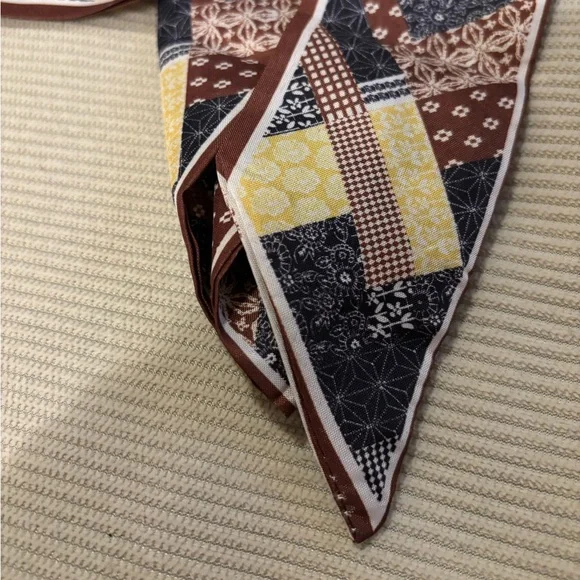 Multi-Styling Printed Fabric Strap - Picture 3 of 8